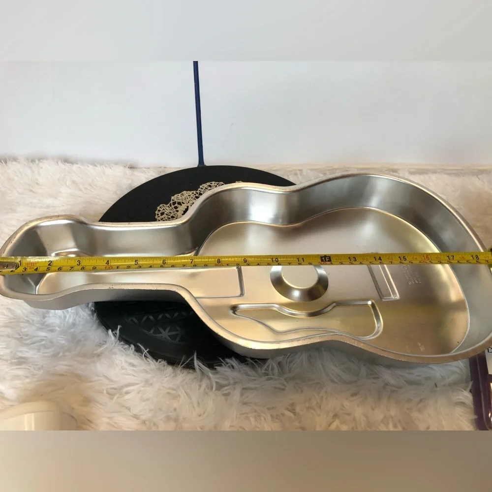 Vintage Wilton Cake Baking Pan Guitar 1977